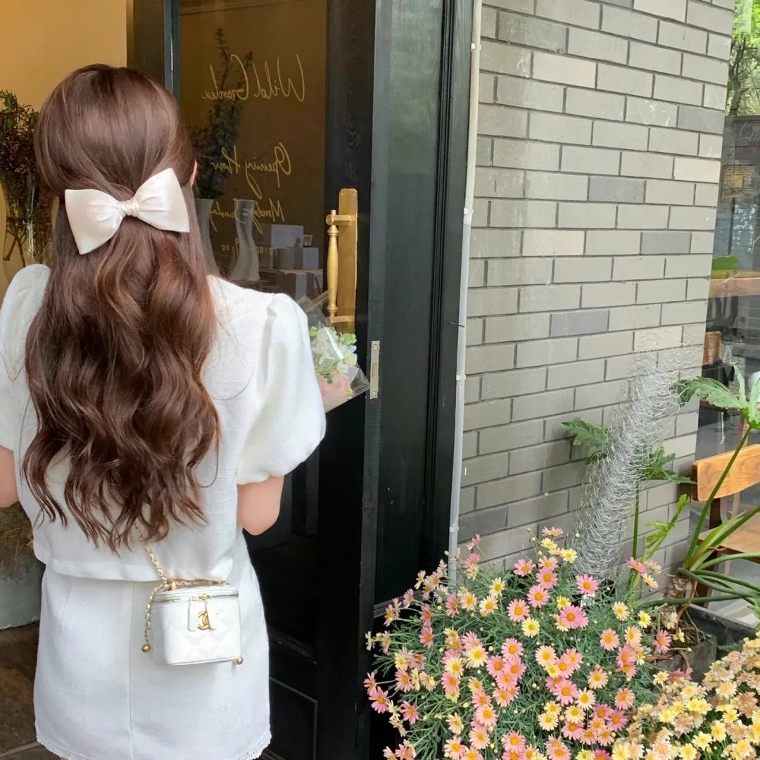 红颜酸泪
